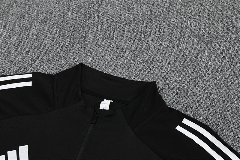 Training Suit Real Madrid 25/26 Black - Winter - tejido y acabado