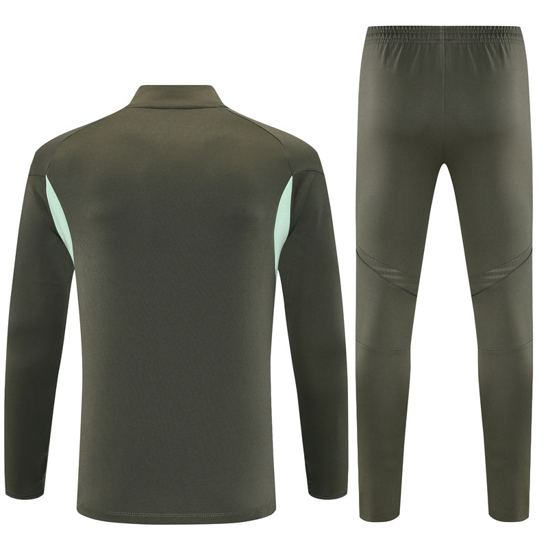Training Suit Real Madrid 25/26 - Winter - vista frontal