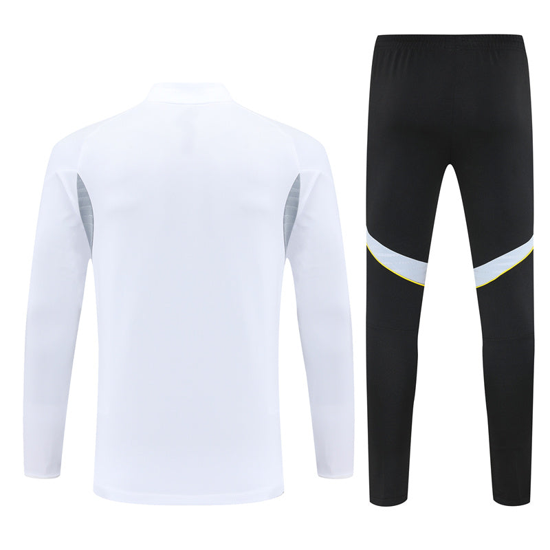 Training Suit Real Madrid 25/26 White - Winter - vista frontal