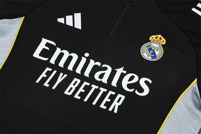 Training Suit Real Madrid 25/26 Black - Winter - detalle de la manga