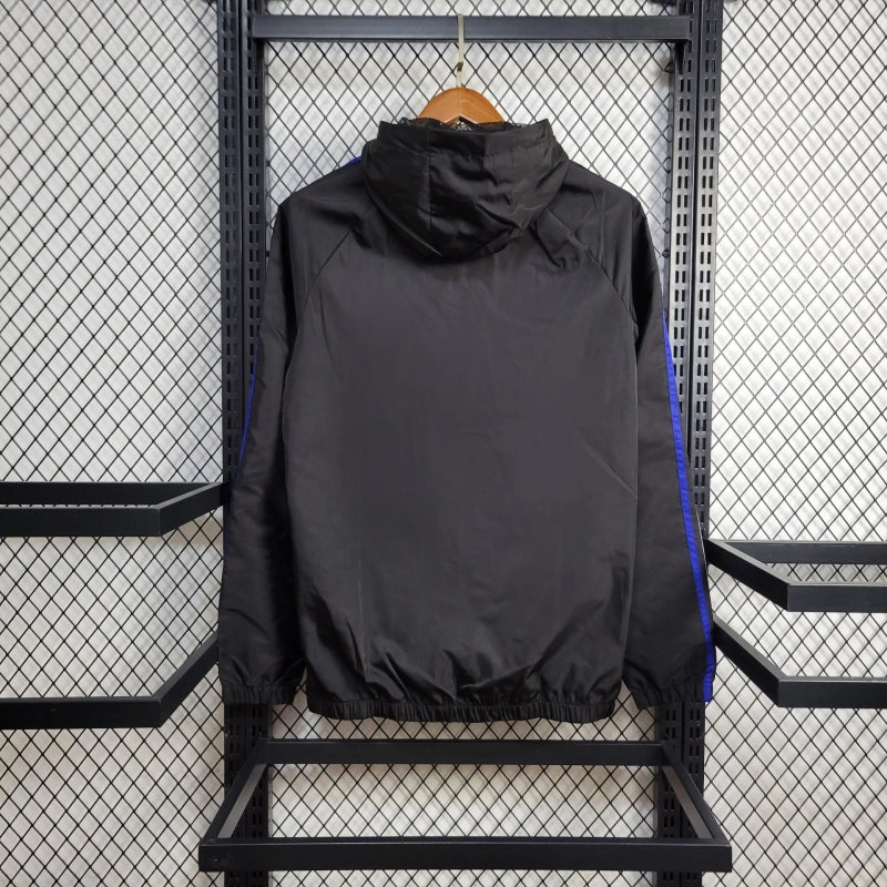 Windbreaker Real Madrid 24/25 - Preto e Vermelho