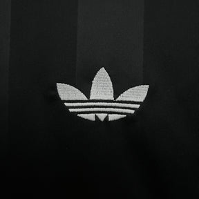 Camiseta Real Madrid 25/26 Special Edition - detalle del cuello