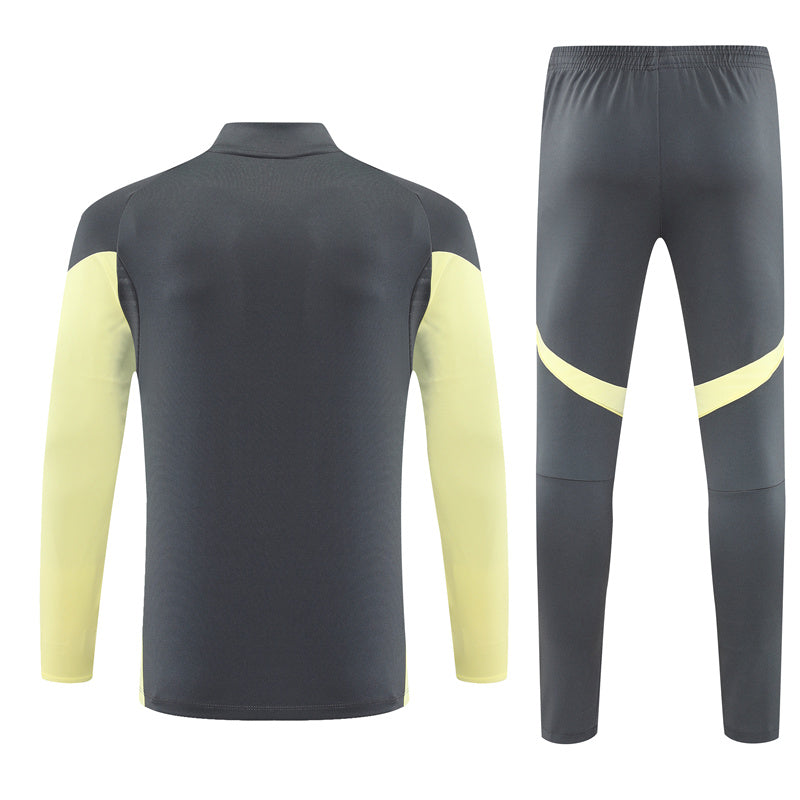 Training Suit Real Madrid 25/26 - Winter - vista frontal