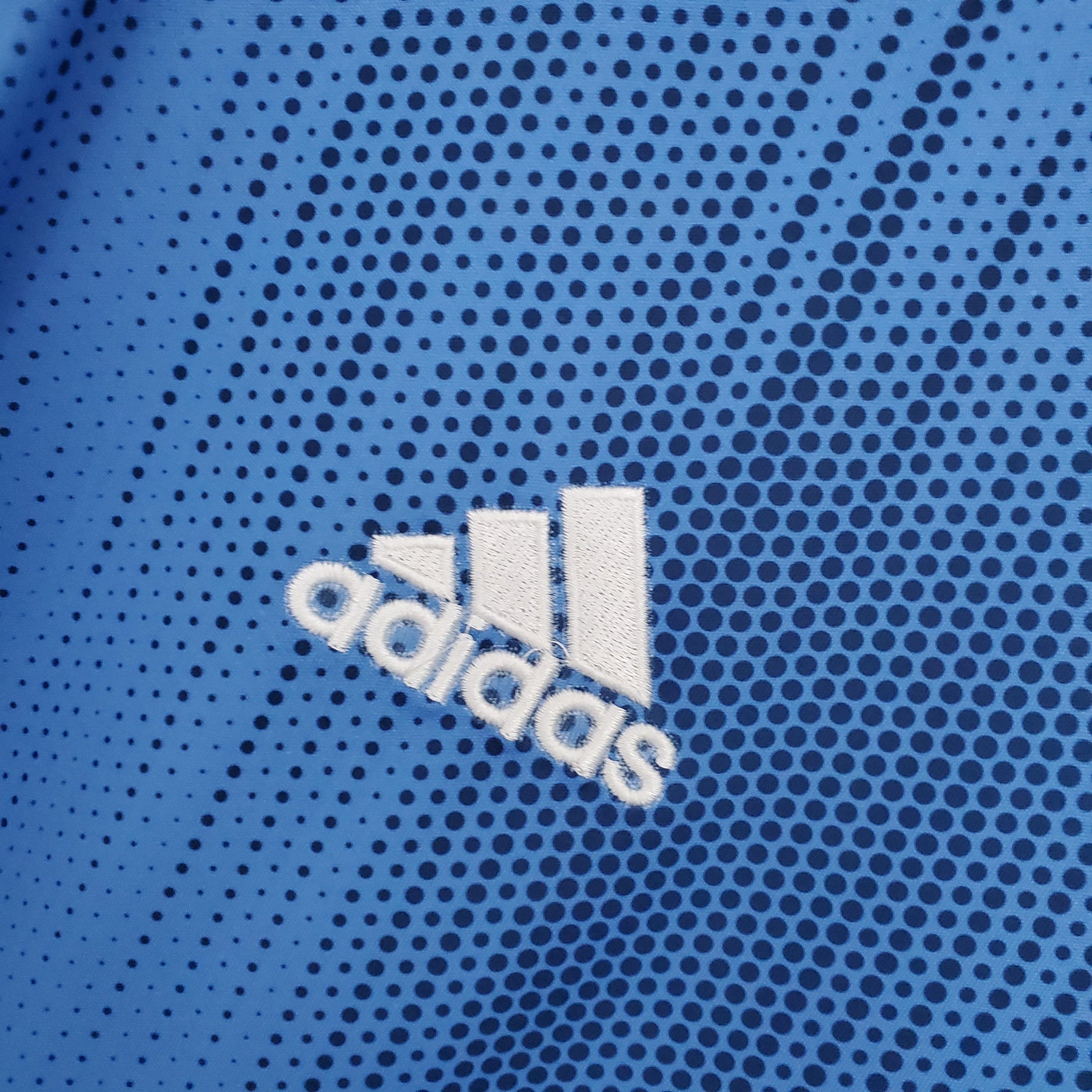 Camiseta Flamengo Retro 2018 - Azul - detalle del cuello