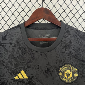 Camiseta 24∕25 Manchester United Special Edition - vista frontal