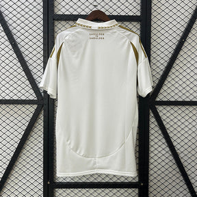 25∕26 Los Angeles away - vista frontal