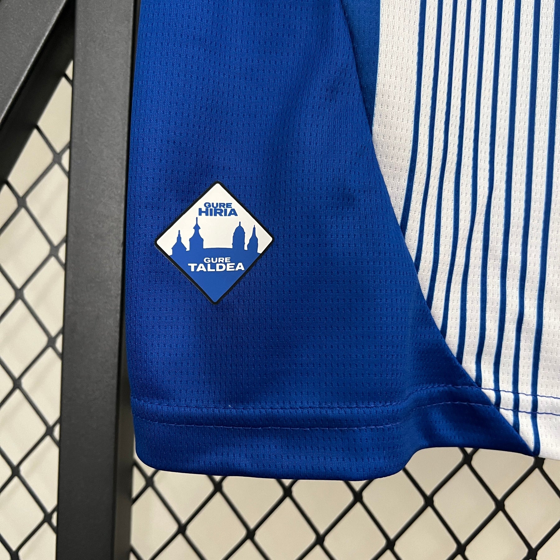 Camiseta do Deportivo Alavés 24/25 Home - vista frontal
