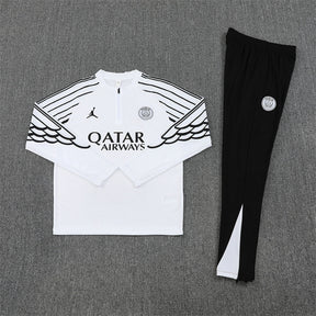 Training Suit PSG 25/26 White - Winter - detalle del cuello