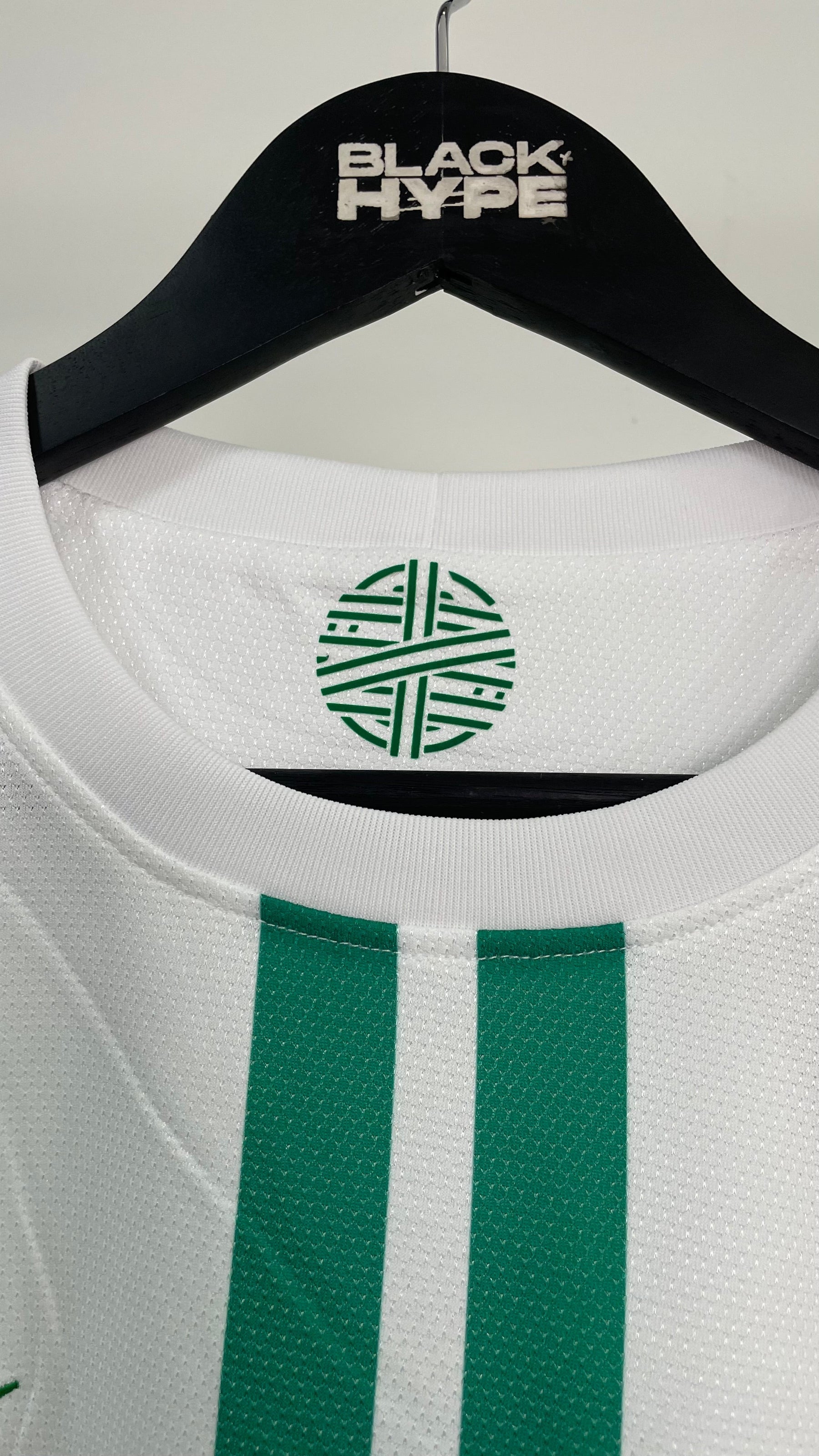 Camiseta Portugal Retrô 2012 Branca - Nike - tejido y acabado