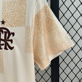 Camiseta Feminina Flamengo Pré Jogo - 24/25 - vista trasera