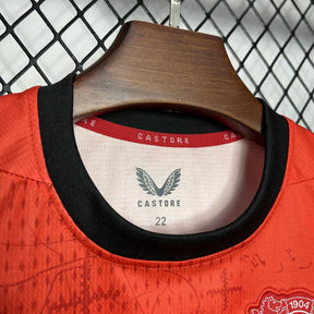Camiseta Feminina Bayer Leverkusen 24/25 Home - detalle del cuello