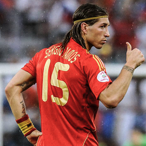 Camiseta Sérgio Ramos Espanha 2010 Legend - detalle de la manga