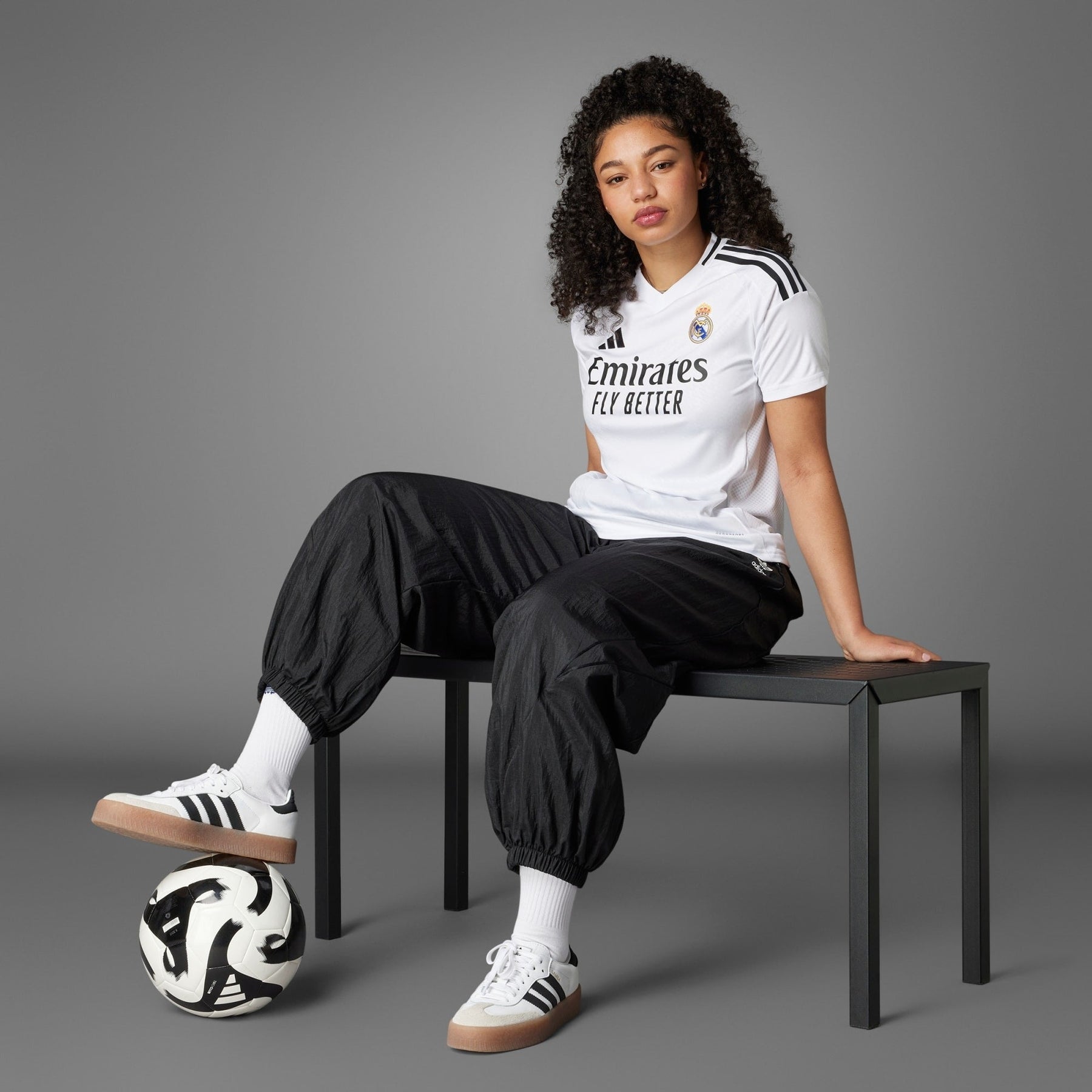 Camiseta 24/25 Real Madrid l Femenino - foto principal