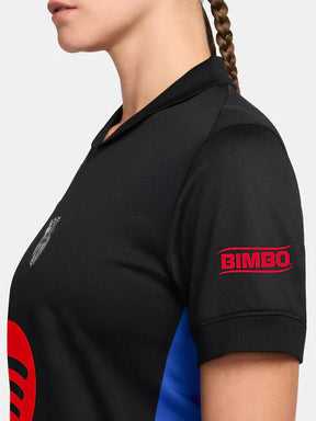 Feminina Barcelona 24∕25 Away - detalle del cuello