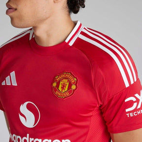 Camiseta 24∕25 Manchester United Home - detalle de la manga