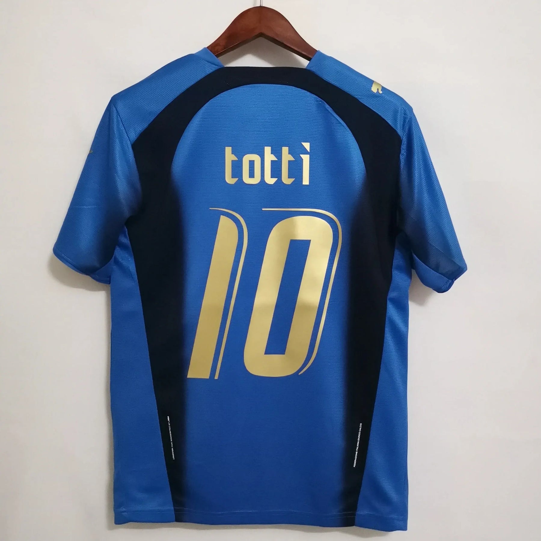 Camiseta Totti Itália 2006 Legend - vista trasera