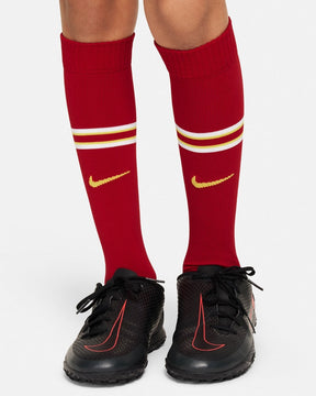 Kids Liverpool l 2024∕25 - detalle de la manga
