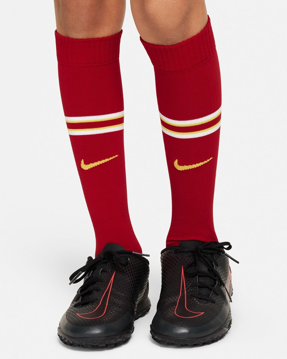 Kids Liverpool l 2024∕25 - detalle de la manga