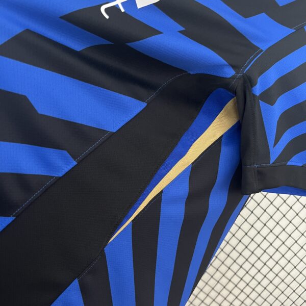 Camiseta Feminina Inter de Milão 24/25 Home - detalle del cuello