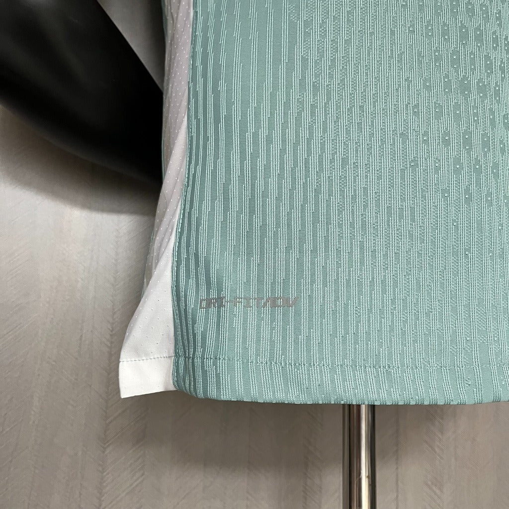 Camiseta Atlético de Madrid 24/25 Away - detalle de la manga
