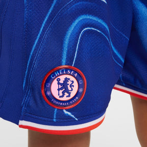 Kids Chelsea 24/25 Home - detalle del cuello