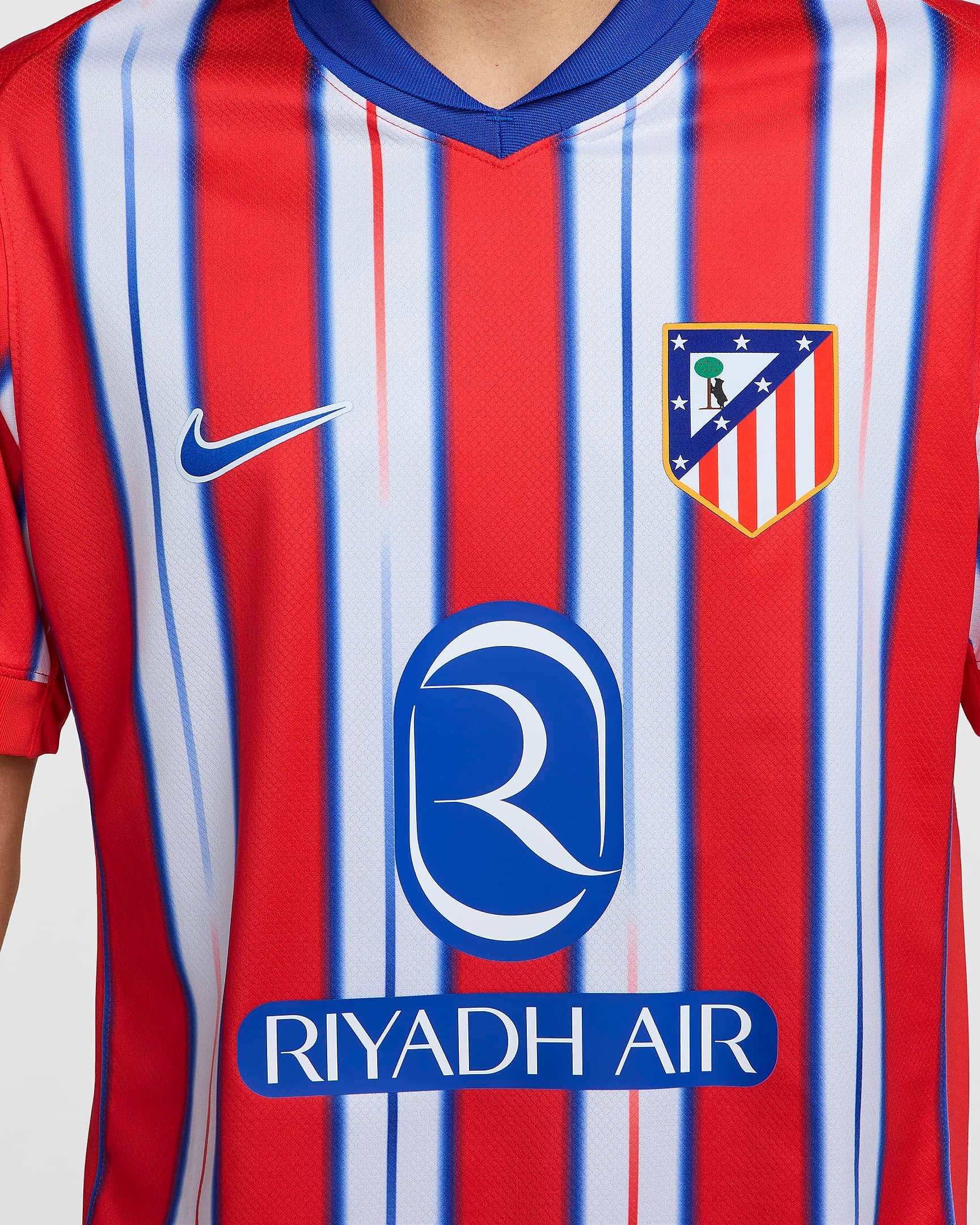 Camiseta Atlético de Madrid 24/25 Home - detalle del cuello