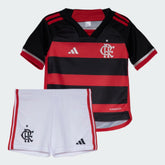 Conjunto Infantil Flamengo Home 24/25 - Preto e Vermelho - foto principal