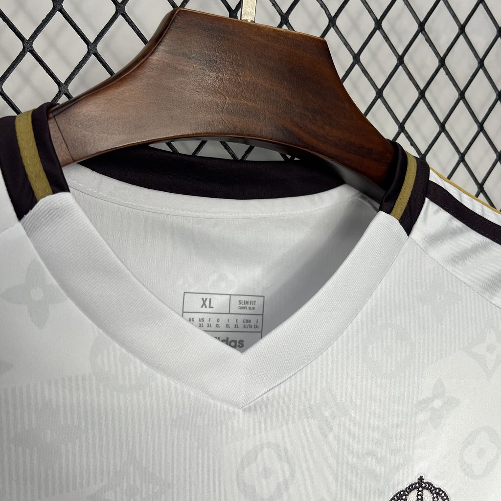 Camiseta Real Madrid 2024/25 LV Co-Branded - tejido y acabado