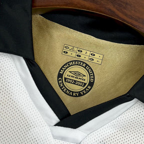 Camiseta do Manchester United  Retrô 2001/02 Centenary Reversible - foto principal