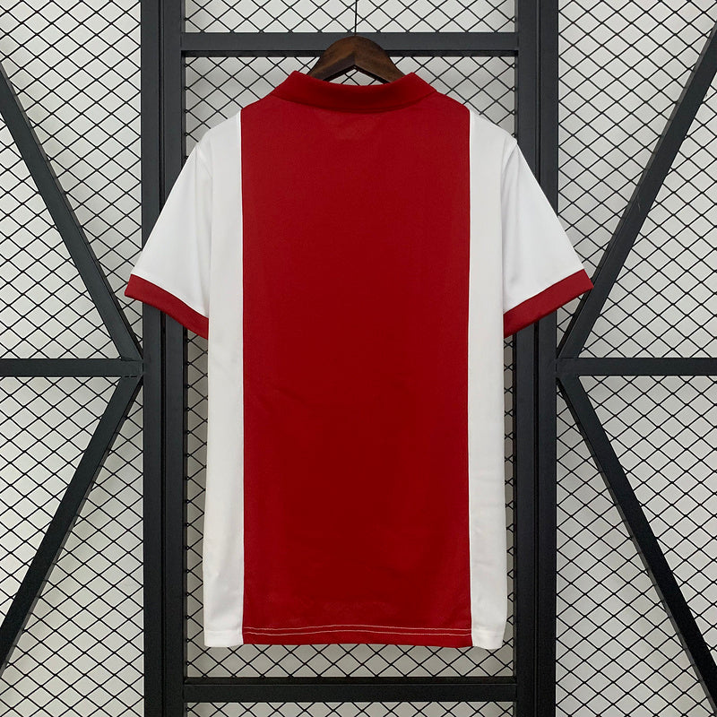 25∕26 Ajax Commemorative Edition - vista frontal
