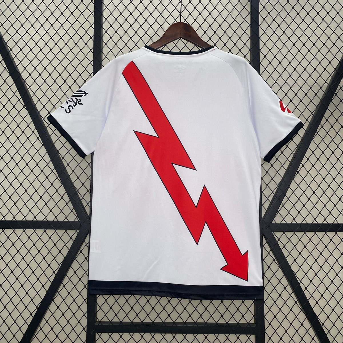 Camiseta do Rayo Vallecano 24/25 Home - vista frontal