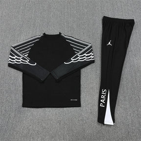 Training Suit PSG 25/26 Black - Winter - detalle del cuello