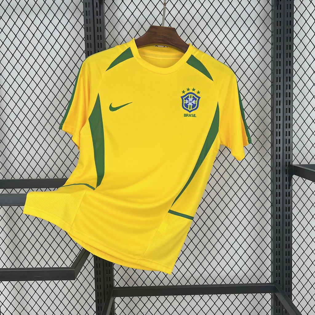 Camiseta Retrô Seleção Brasil 2002/02 Home - foto principal