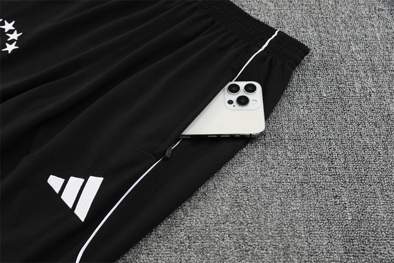 Training Suit Germany 25/26 - Winter - tejido y acabado
