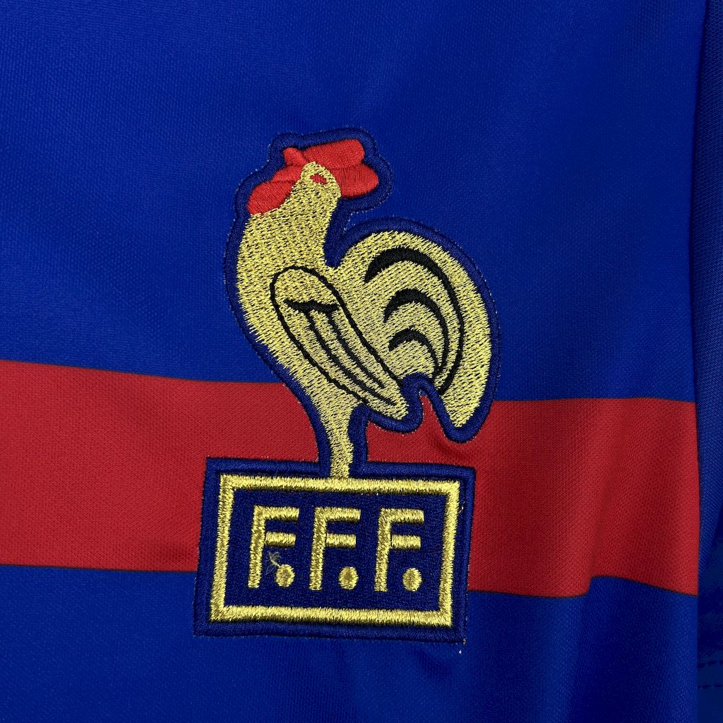 Camiseta Seleção da França Retro 1984 Home - detalle del cuello