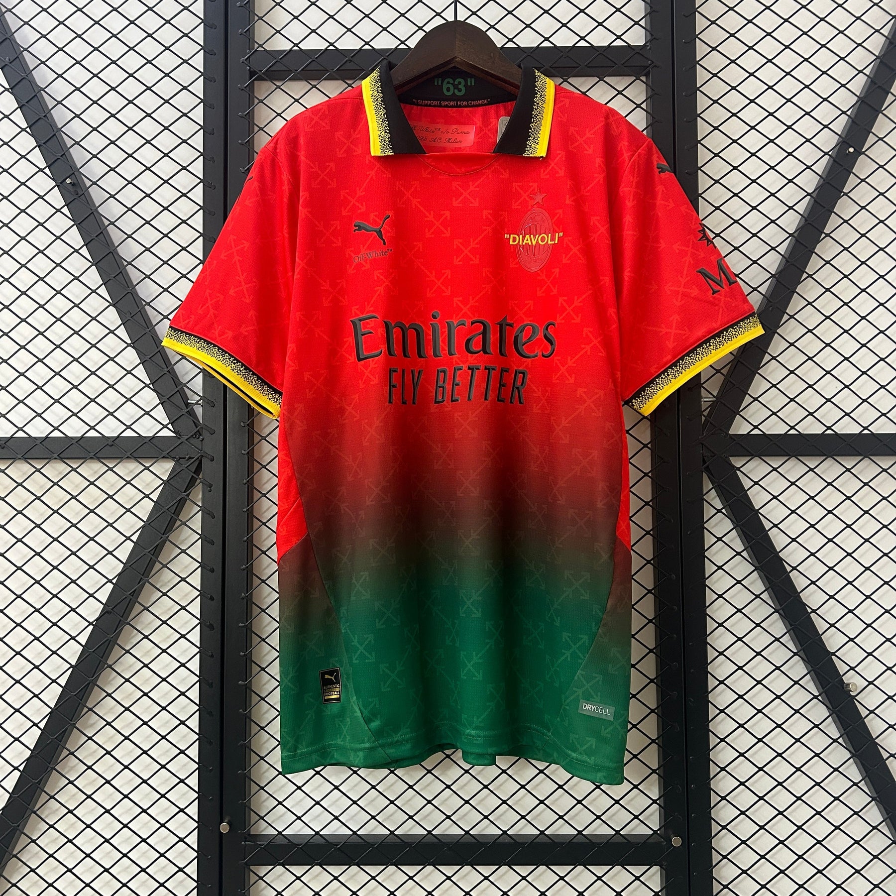Camiseta Milan 25/26 Co-Branded Edition - foto principal