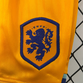 Kids Holanda 24/25 Nike - detalle del cuello