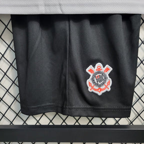 Kids Corinthians l 2023∕24 Branco-Preto - detalle del cuello
