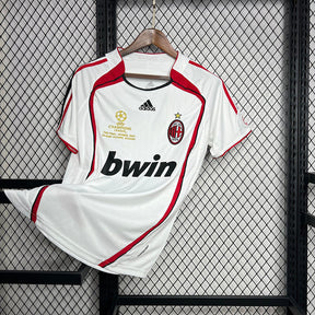 Camiseta Milan ll Retro 2006/07 - detalle del cuello