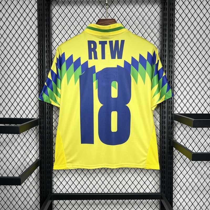 Camiseta Brasil Retro I 1995 - vista frontal