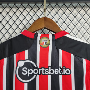 Kids São Paulo ll 2023∕24 Listrada - detalle del cuello