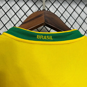 Camiseta Brasil l Retro 2006 - detalle del cuello