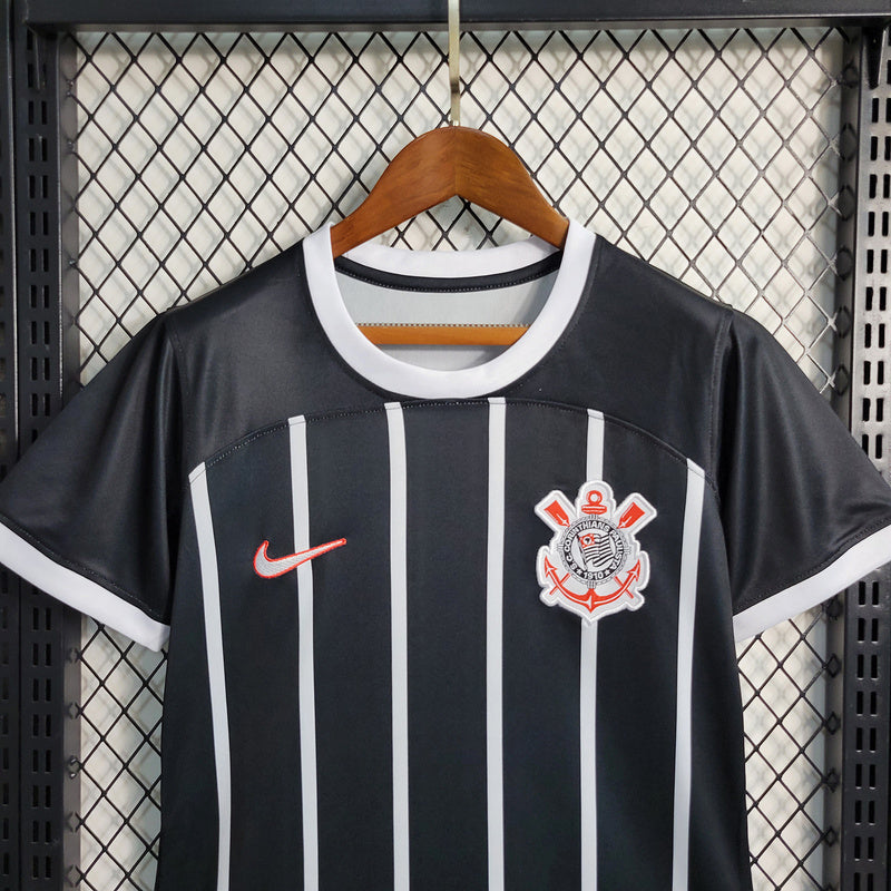 Camiseta 23∕24 Corinthians ll - Femenino - Preto - detalle del cuello