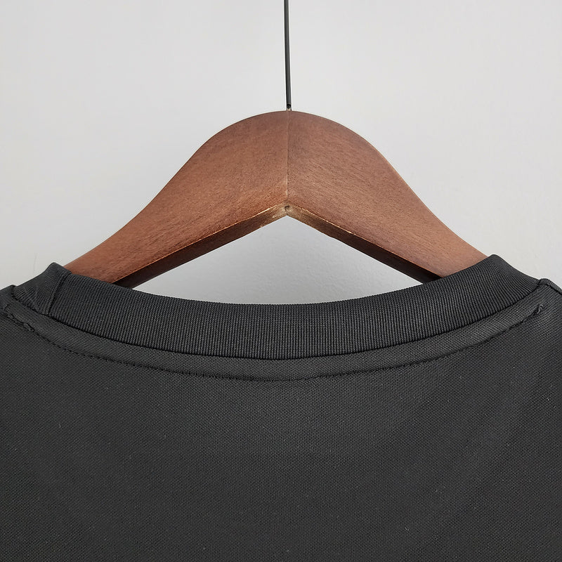 Camiseta Retro Benfica 73/74 - Preto - detalle del cuello