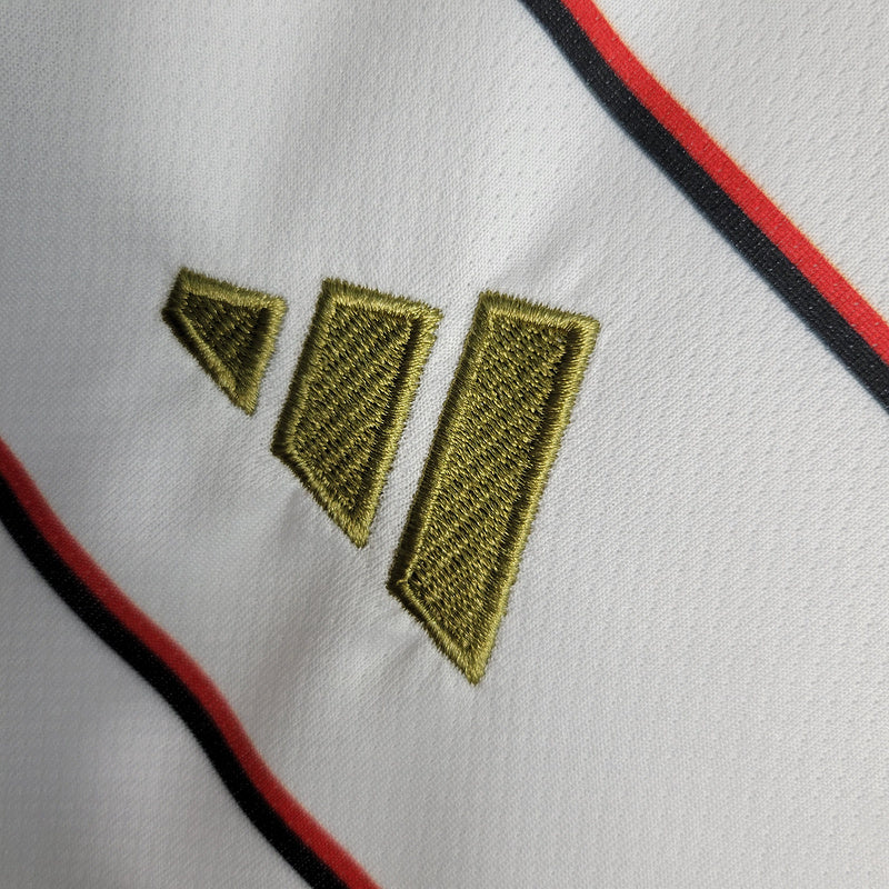Camiseta 23∕24 Flamengo ll - Femenino - Branco - detalle del cuello