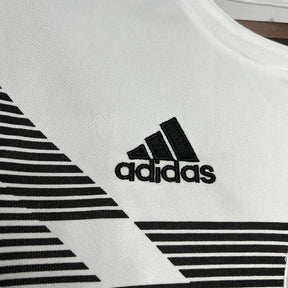 Camiseta Seleção Alemanha 2018 - Home - Retro - detalle de la manga