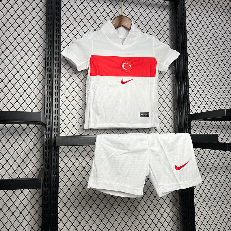 Kids Seleção da Turquia l 2024∕25 - detalle del cuello
