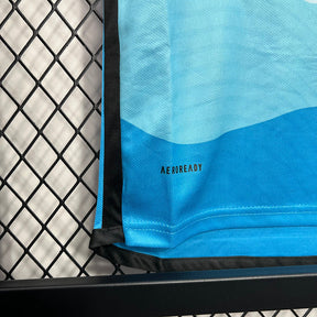 Kids Charlotte Fc l 2024∕25 - detalle del cuello