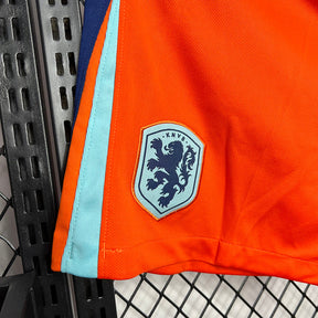 Shorts Holanda l 2024/25 - detalle del cuello