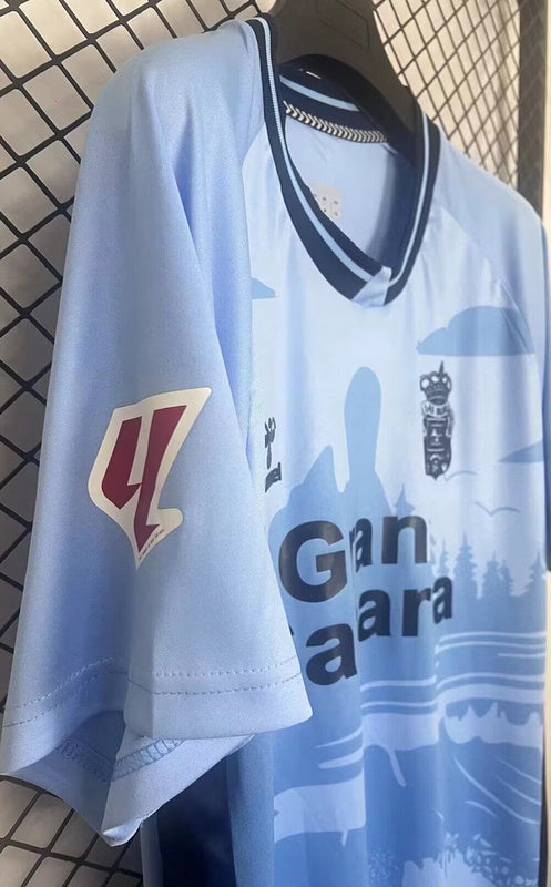 Camiseta Las Palmas 25∕26 Away - detalle del cuello